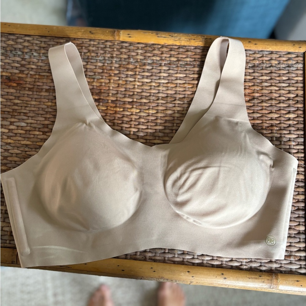 Honeylove Tan Bra with Molded Cups and Wide Straps
